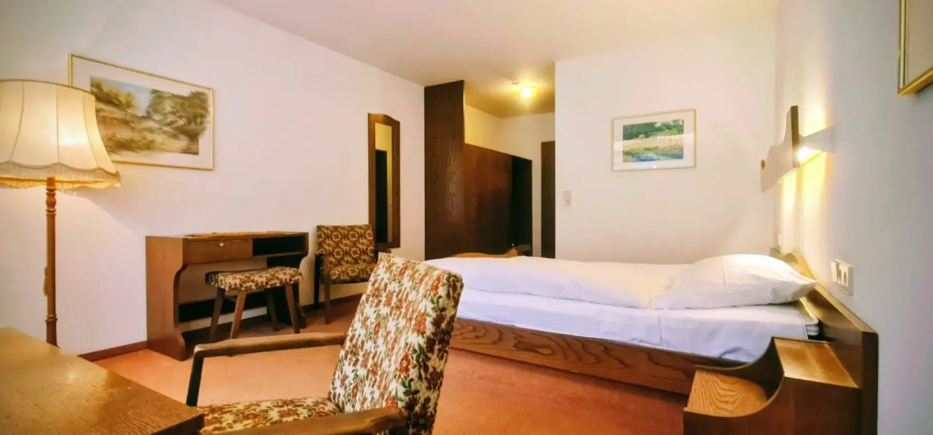 Einzelzimmer- im Doppelzimmer (Hotel Mühle) image 1